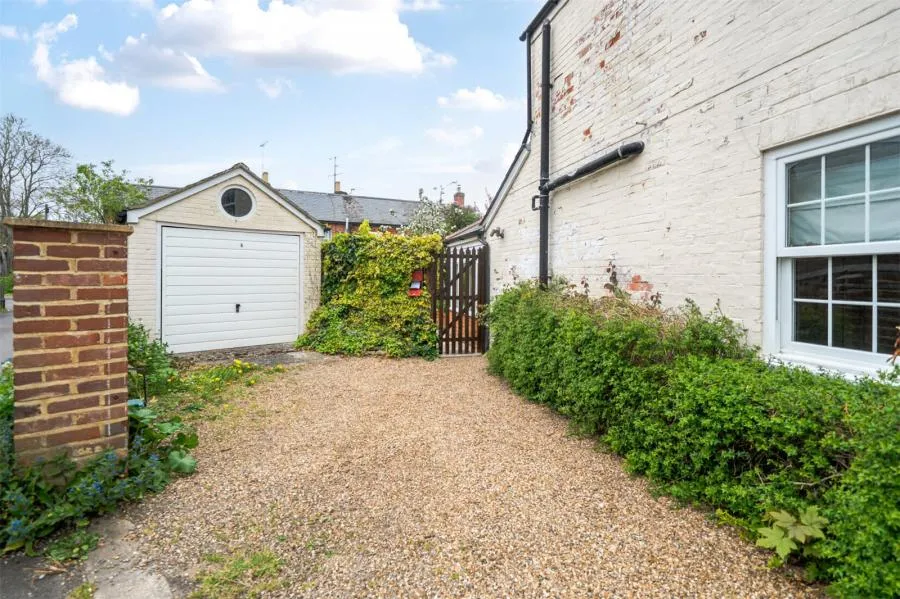 Greys Hill, Henley-On-Thames, RG9, photo 22