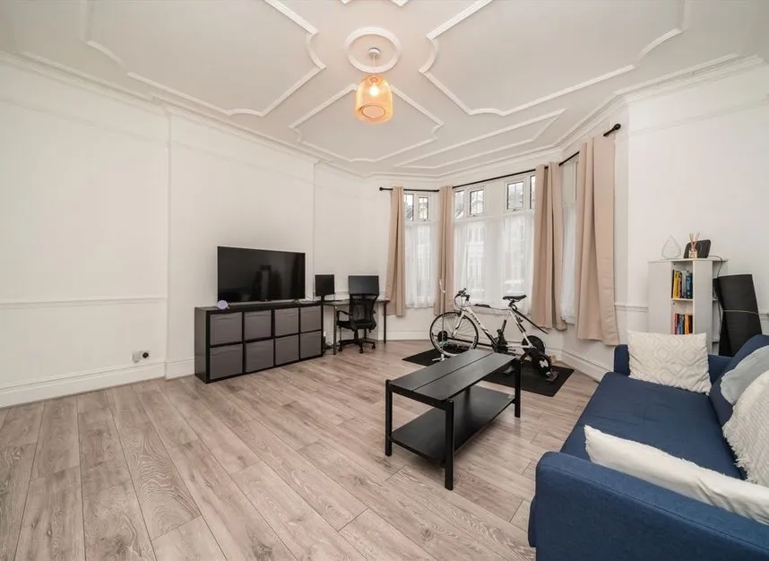 Fordhook Avenue, Ealing, W5, photo 2