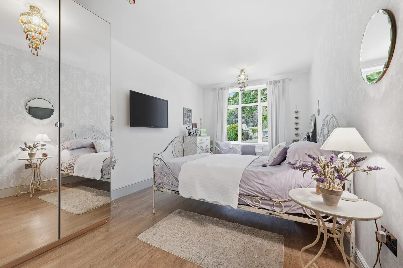 Plantation Avenue, Bessacarr, DN4, photo 11
