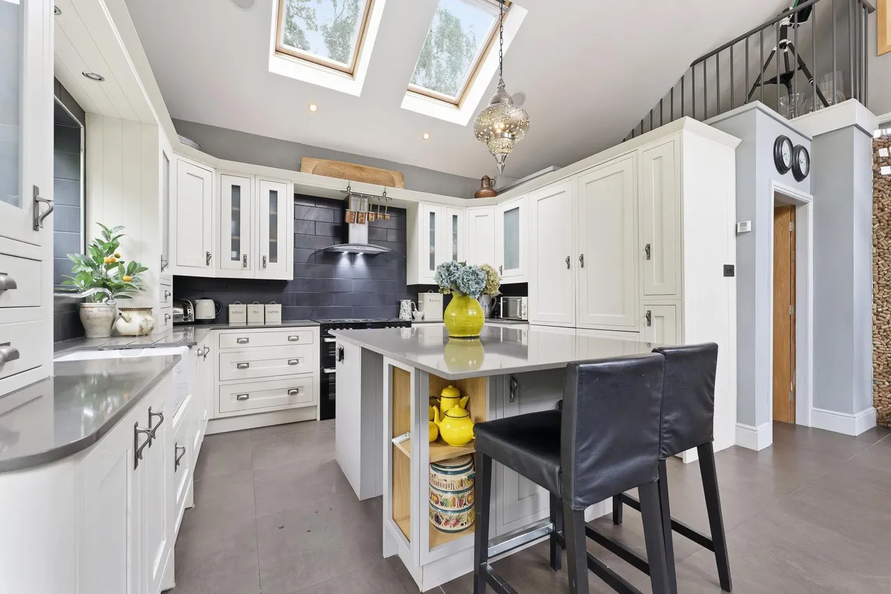 Plantation Avenue, Bessacarr, DN4, photo 7