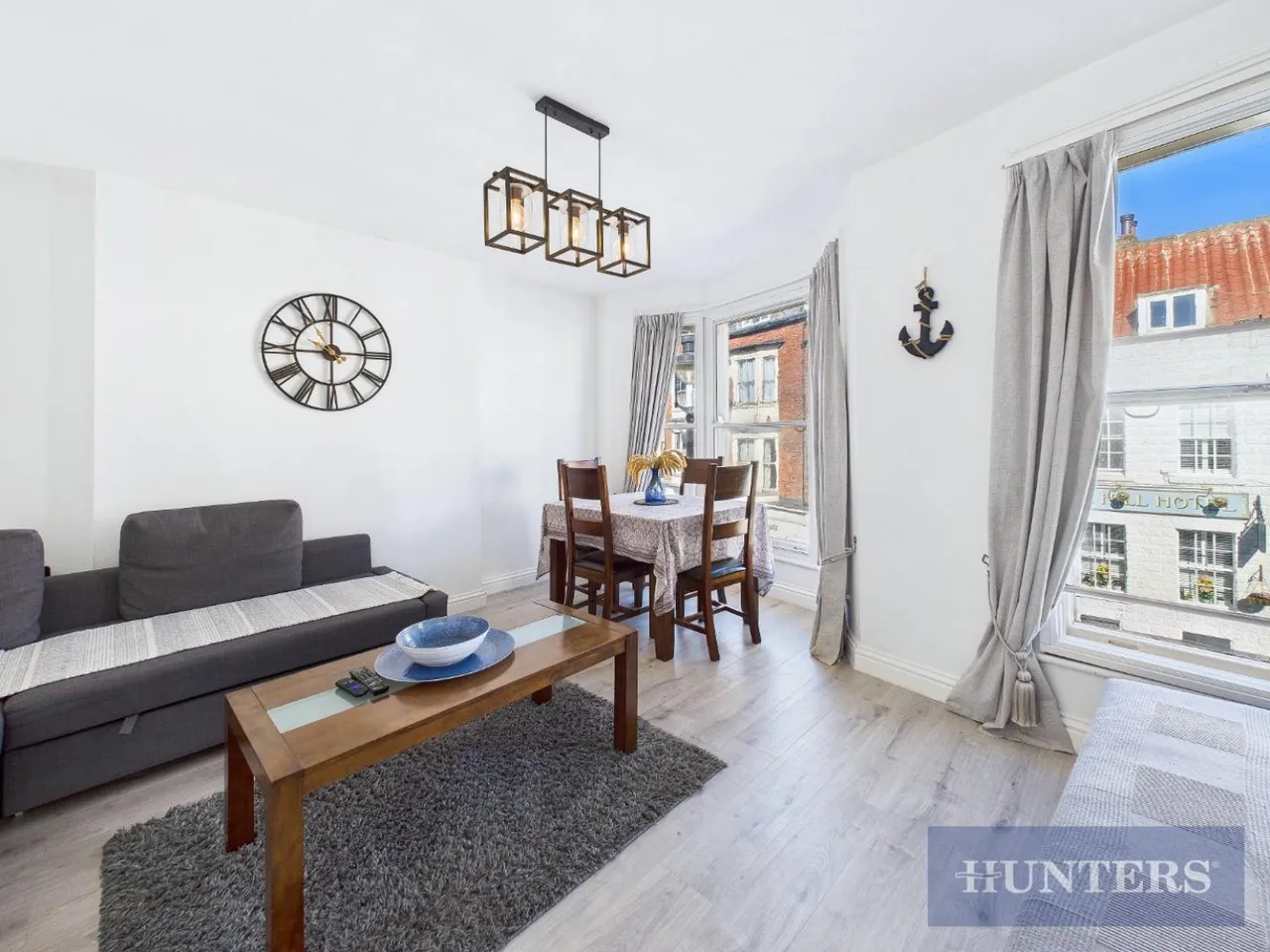 1 bed flat for sale, Eastborough, Scarborough, YO11