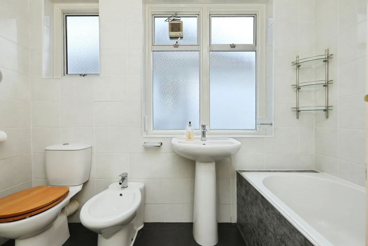 Ecclesall Road South, Sheffield, South Yorkshire, S11, photo 45