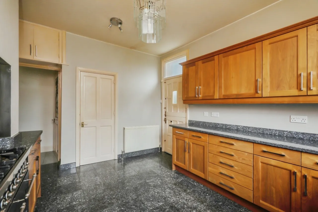 Ecclesall Road South, Sheffield, South Yorkshire, S11, photo 46