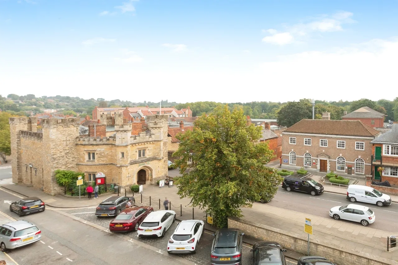 Moreton Road, Buckingham, MK18, photo 4