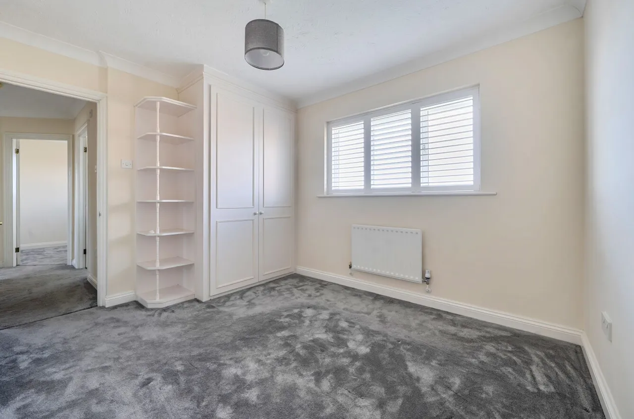 Wilton Close, Bracklesham Bay, PO20, photo 10
