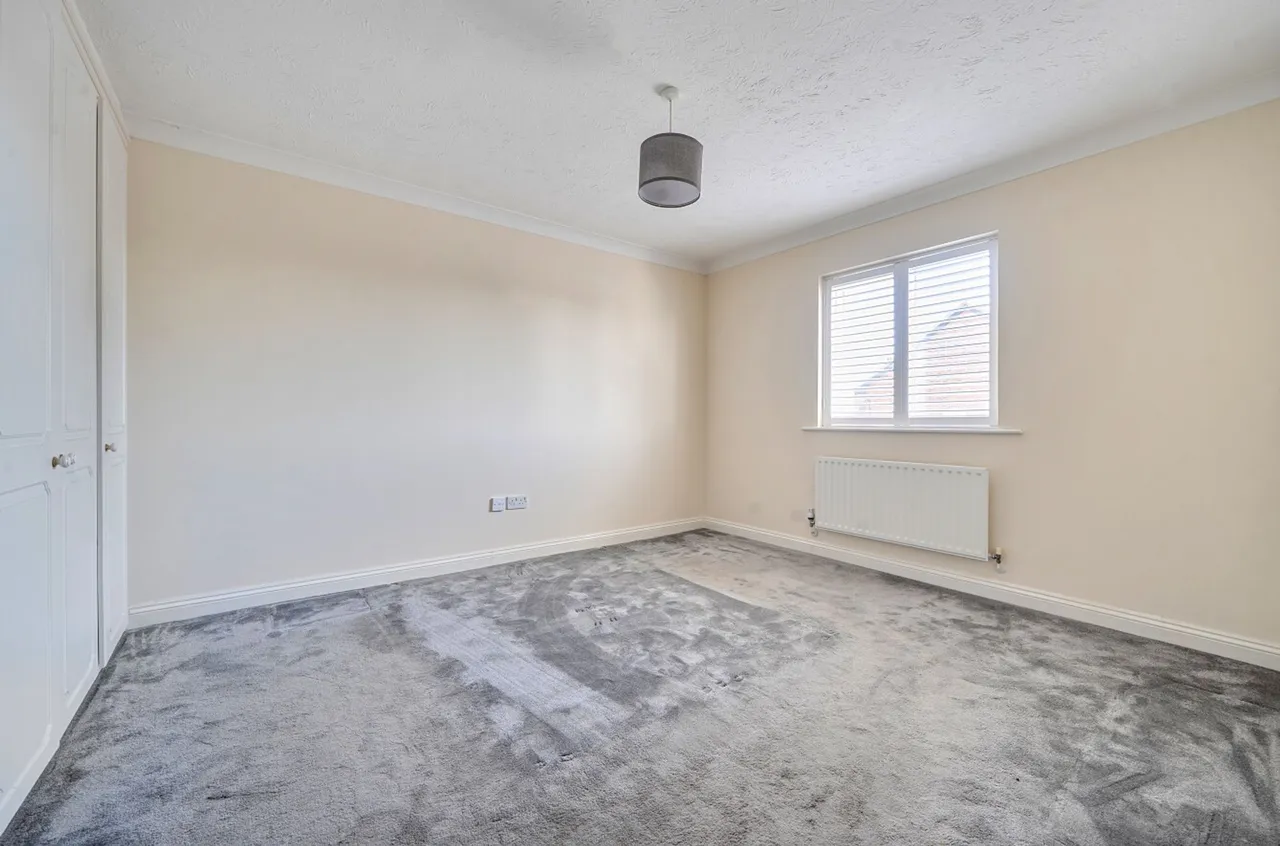 Wilton Close, Bracklesham Bay, PO20, photo 13