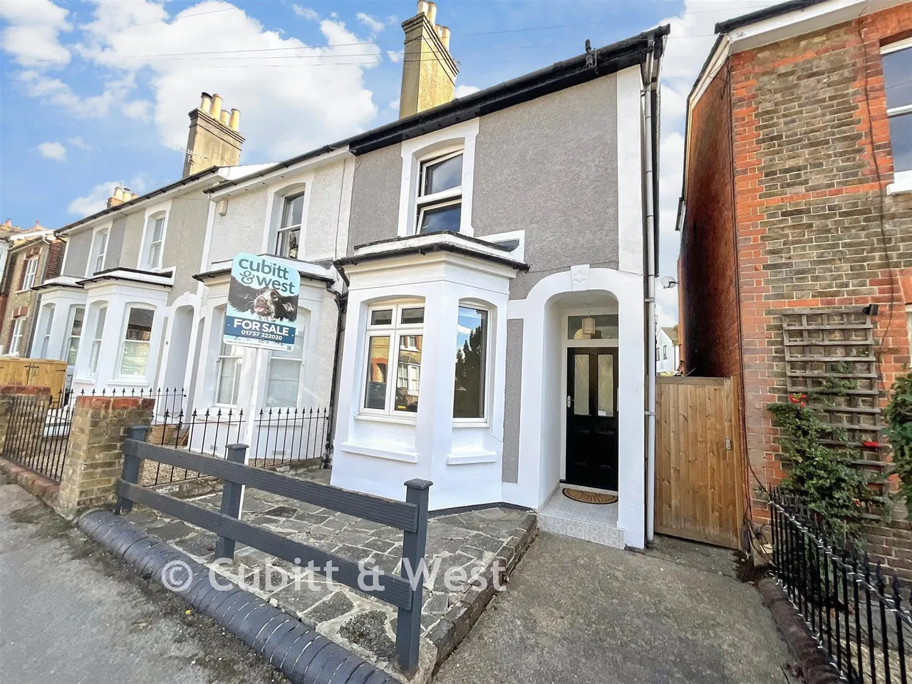 3 bed house for sale, Yorke Road, Reigate, RH2