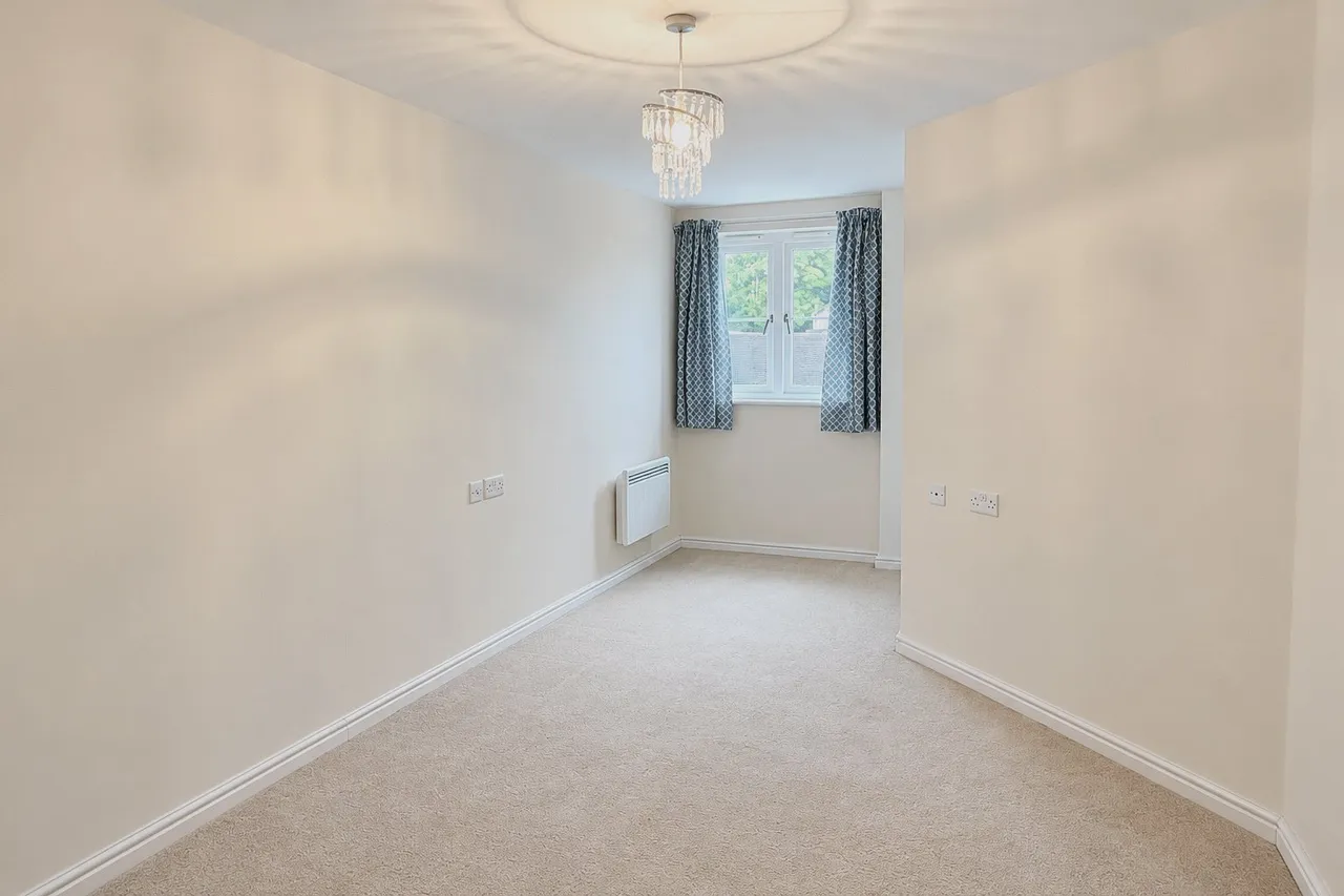 George Street, Warminster, photo 7