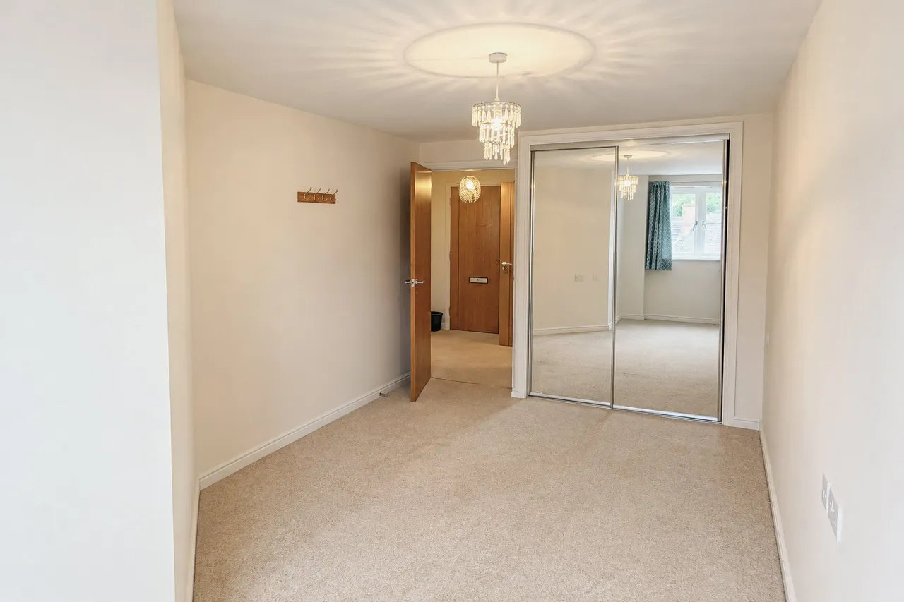 George Street, Warminster, photo 8