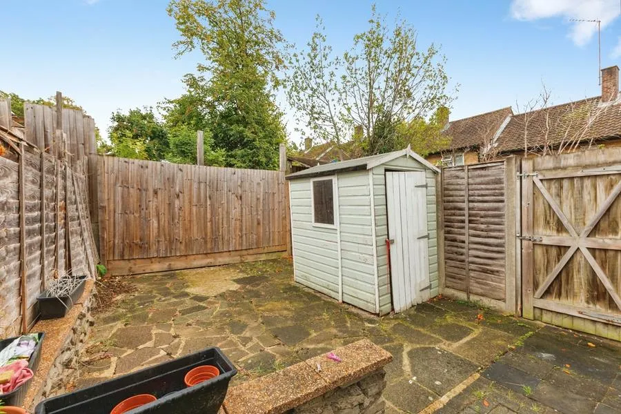 Benhill Wood Road, Sutton, SM1, photo 20
