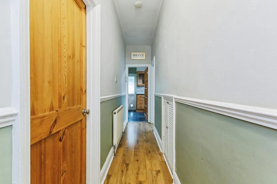 Benhill Wood Road, Sutton, SM1, photo 17