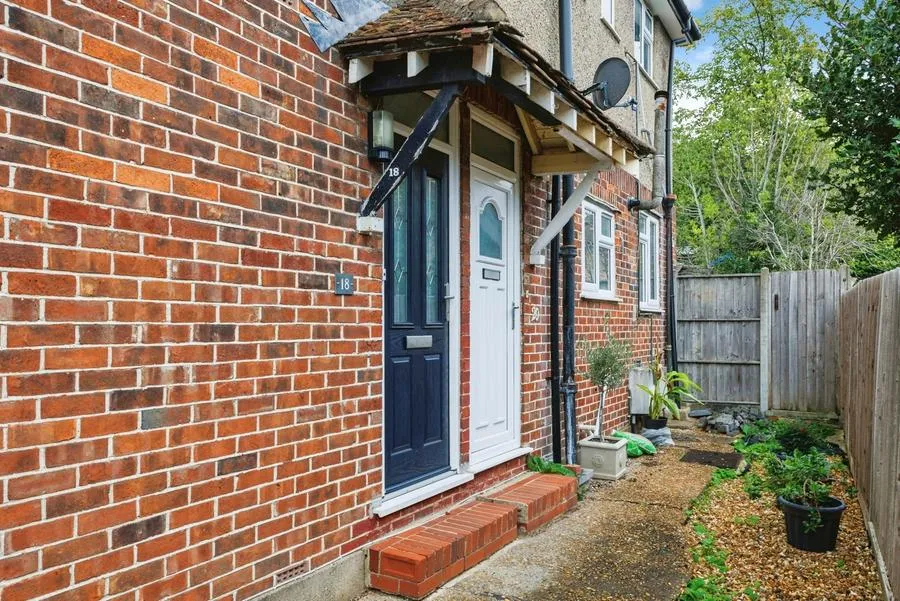 Benhill Wood Road, Sutton, SM1, photo 22