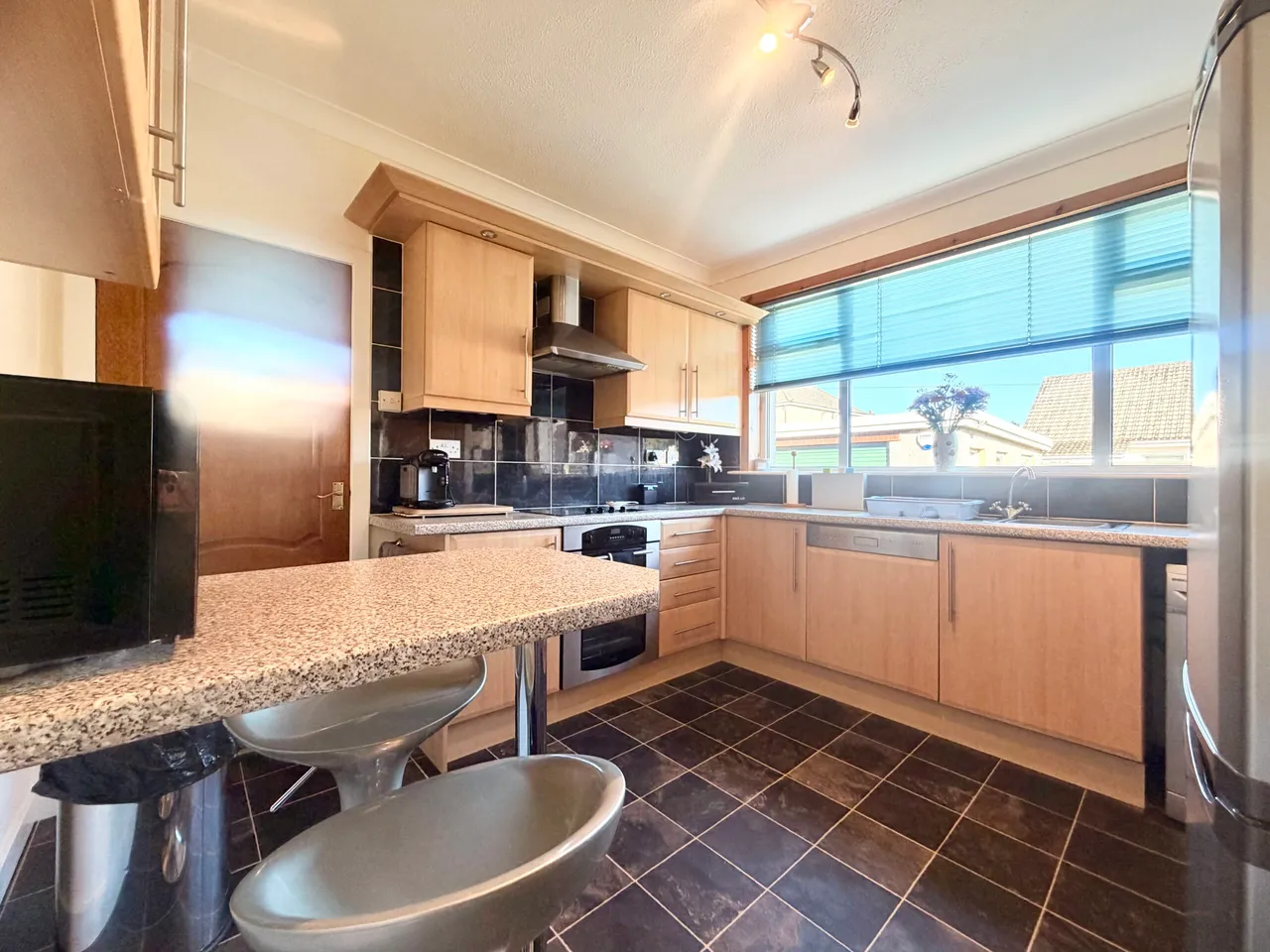 Muirhall Terrace, Salsburgh, ML7 4LU, photo 5