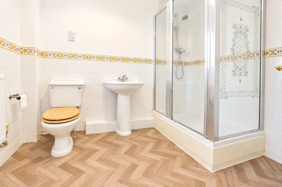 with 5 bedrooms in St Michaels Mead, Bishops Stortford, CM23, photo 14
