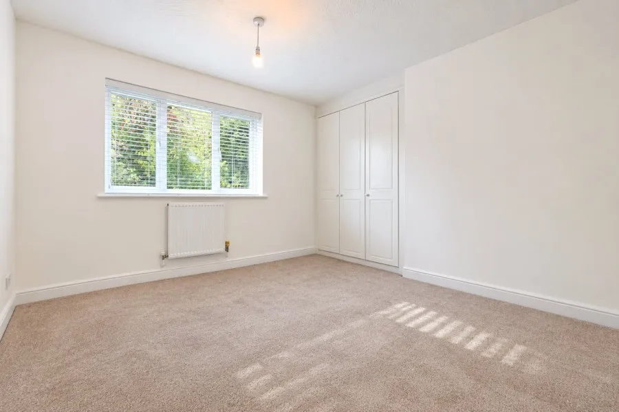 with 5 bedrooms in St Michaels Mead, Bishops Stortford, CM23, photo 21