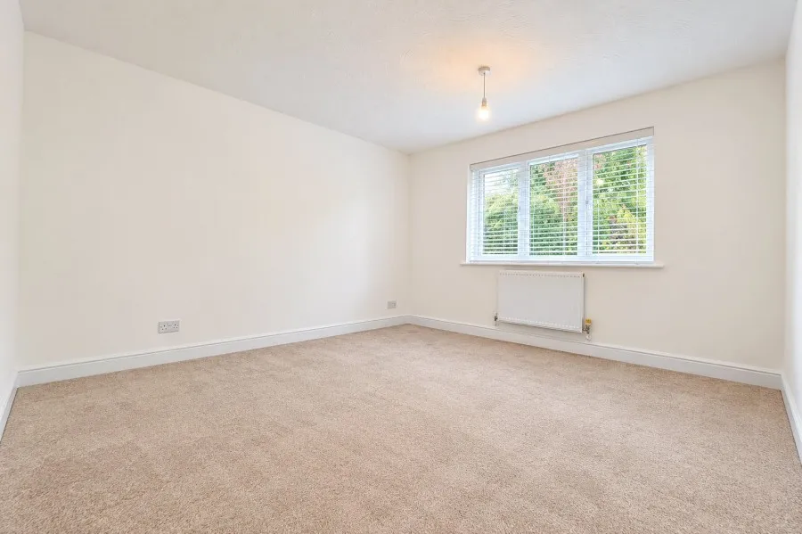 with 5 bedrooms in St Michaels Mead, Bishops Stortford, CM23, photo 18