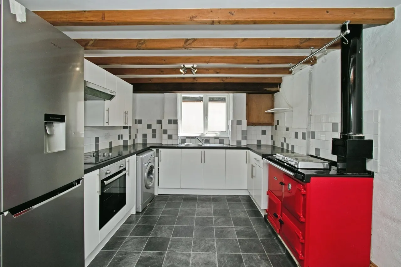 Goldenbank, Falmouth, TR11, photo 3