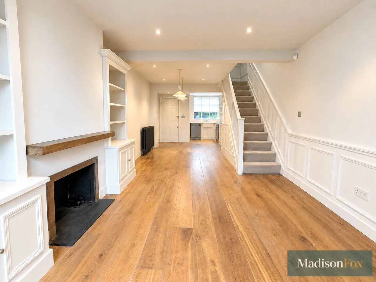 High Road, Chigwell, IG7, photo 3