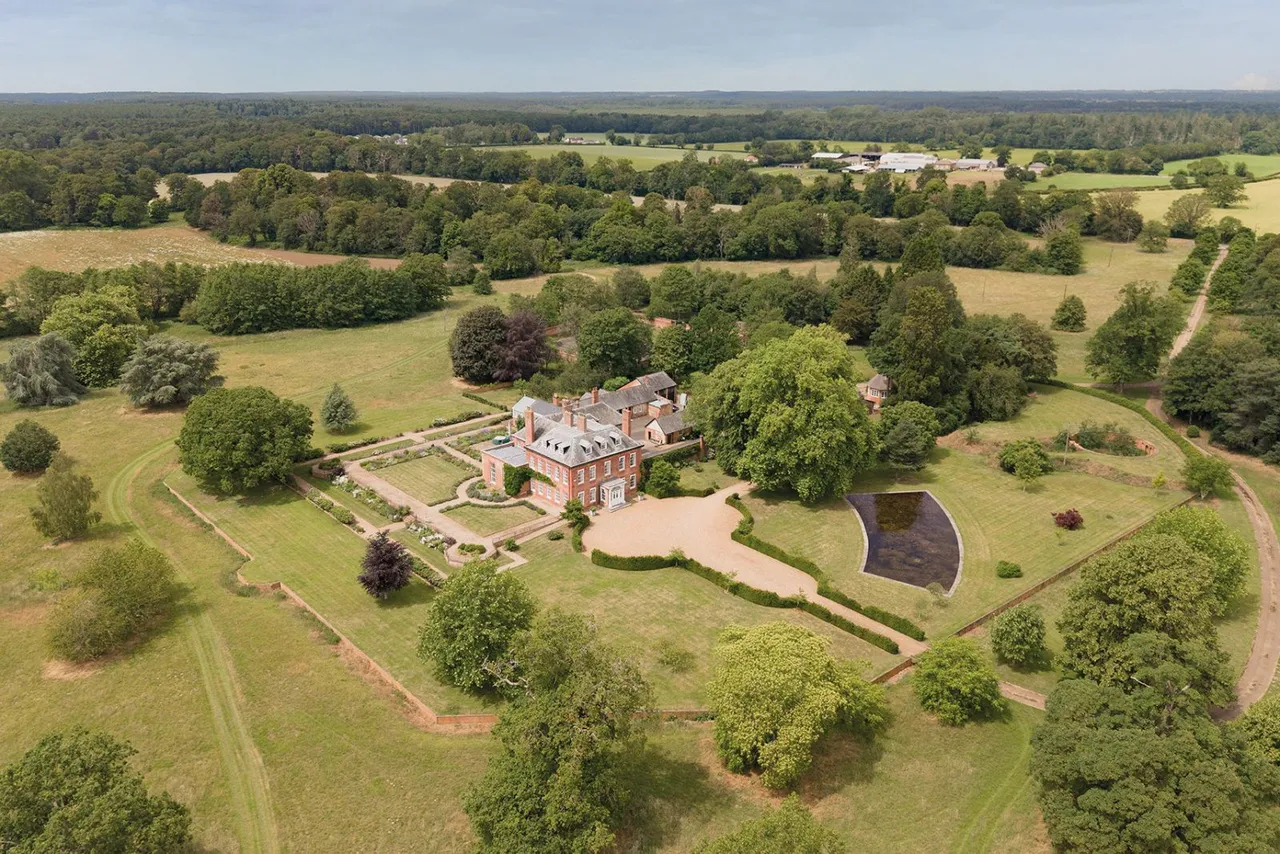 9 bed house for sale — Great Hockham, Norfolk, IP24 1NZ