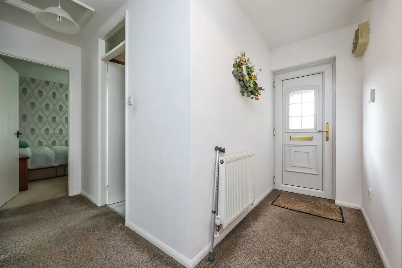 Tudor Court, Hucknall, NG15, photo 15
