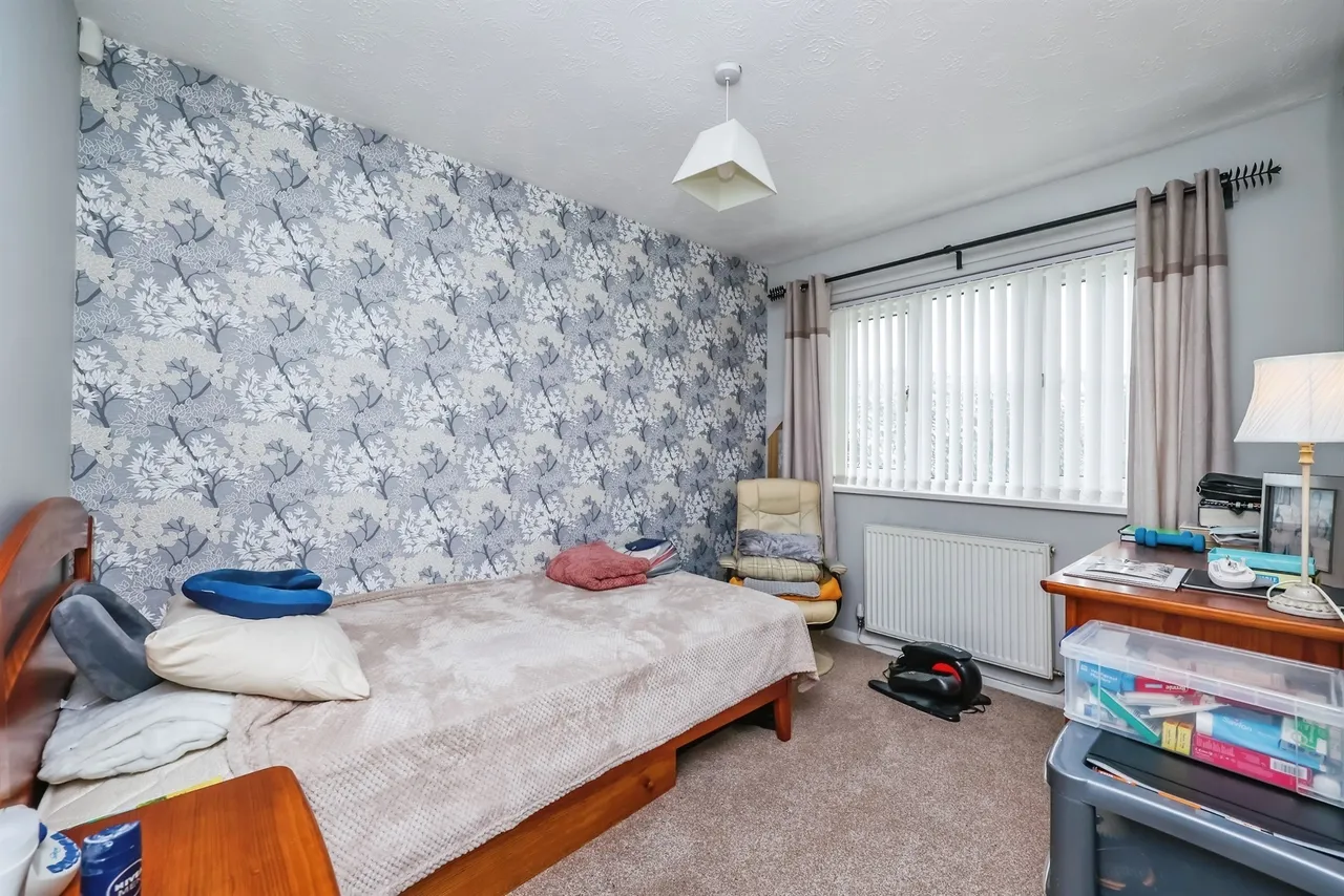 Tudor Court, Hucknall, NG15, photo 7