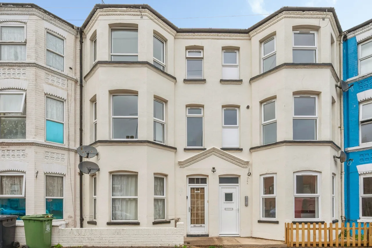 1 bed flat to rent, Rodney Road, Great Yarmouth, NR30