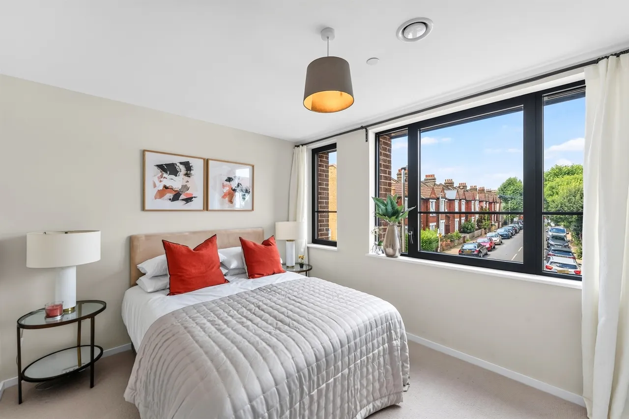 Fallsbrook Road, London, SW16, photo 7