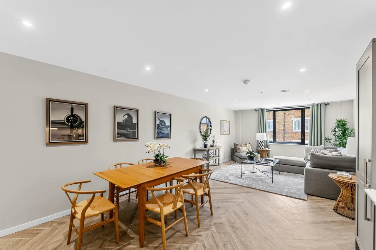 Fallsbrook Road, London, SW16, photo 12