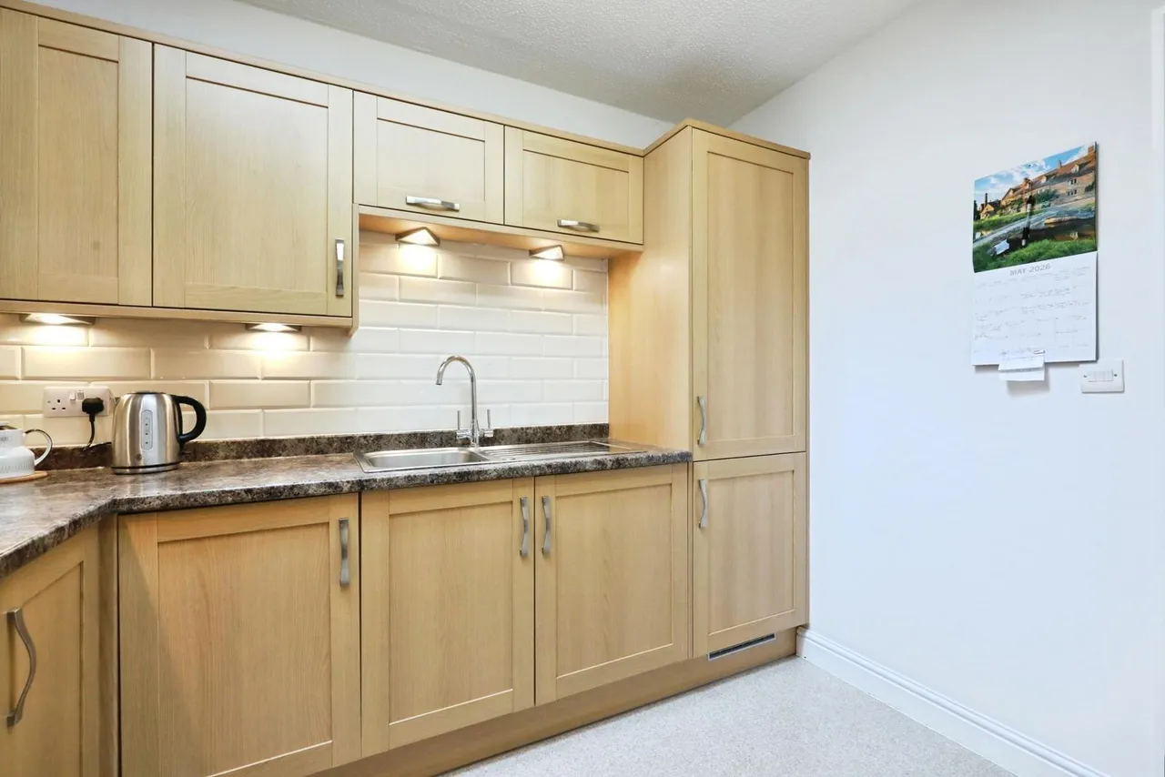 Station Road, Broadway, WR12, photo 8
