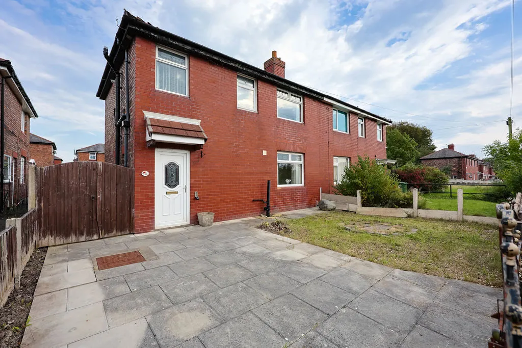 Hazel Avenue, Wigan, photo 21
