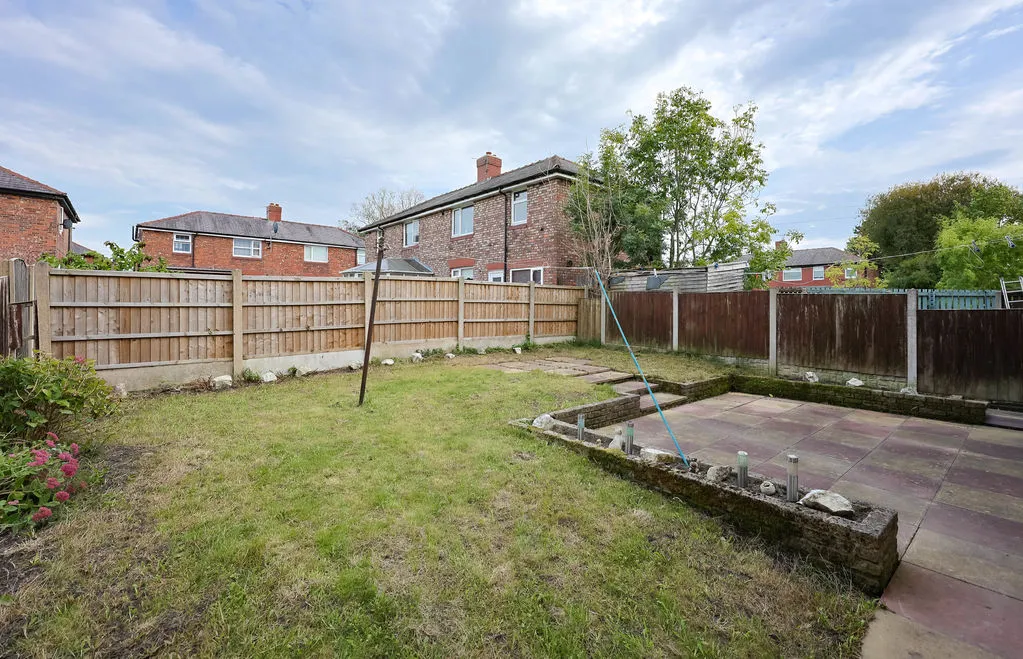Hazel Avenue, Wigan, photo 5