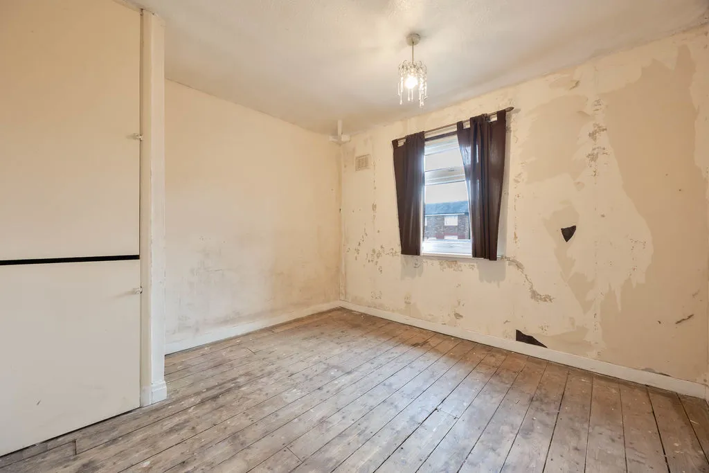 Hazel Avenue, Wigan, photo 13