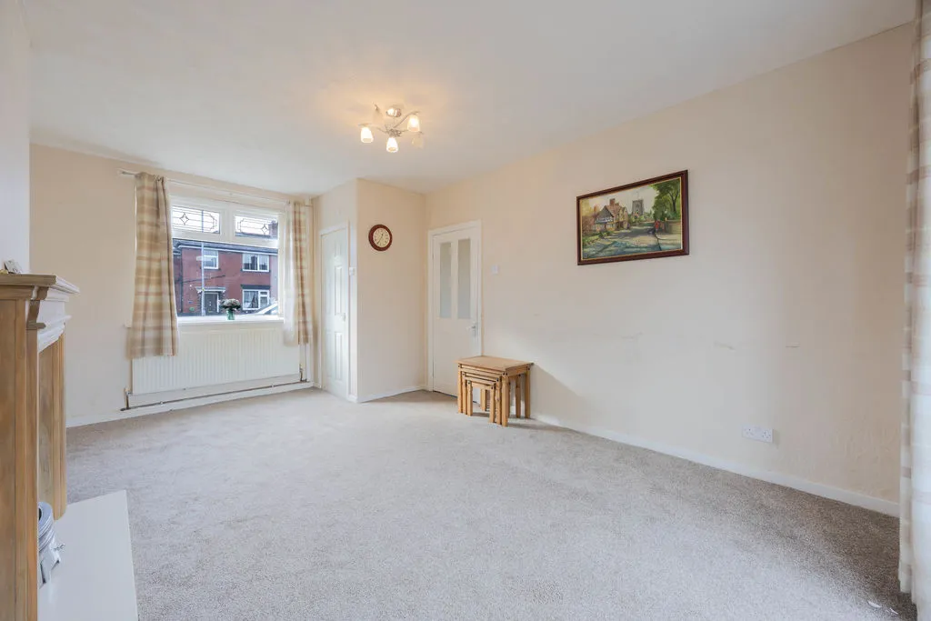 Hazel Avenue, Wigan, photo 3