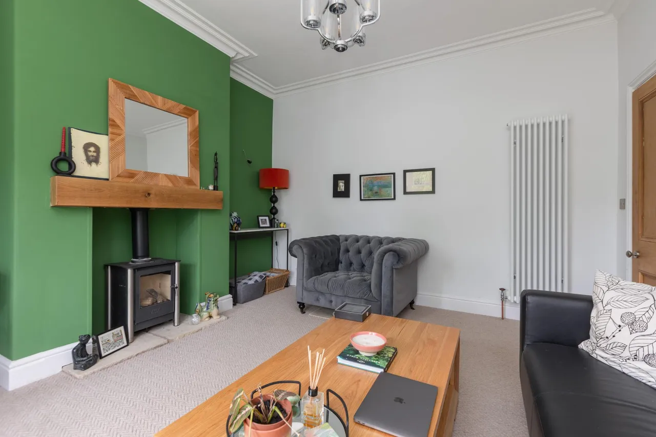 Keighley Road, Colne, BB8, photo 5