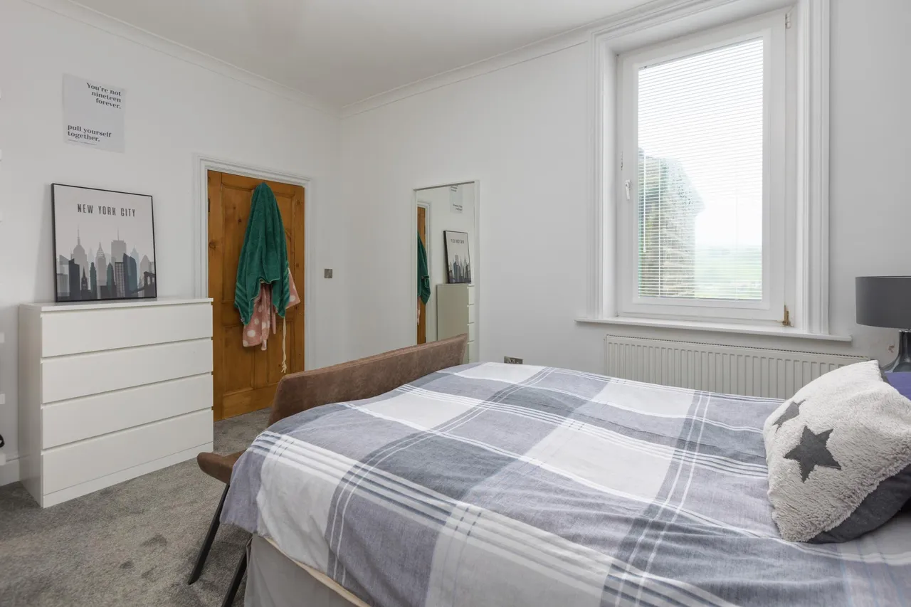 Keighley Road, Colne, BB8, photo 19