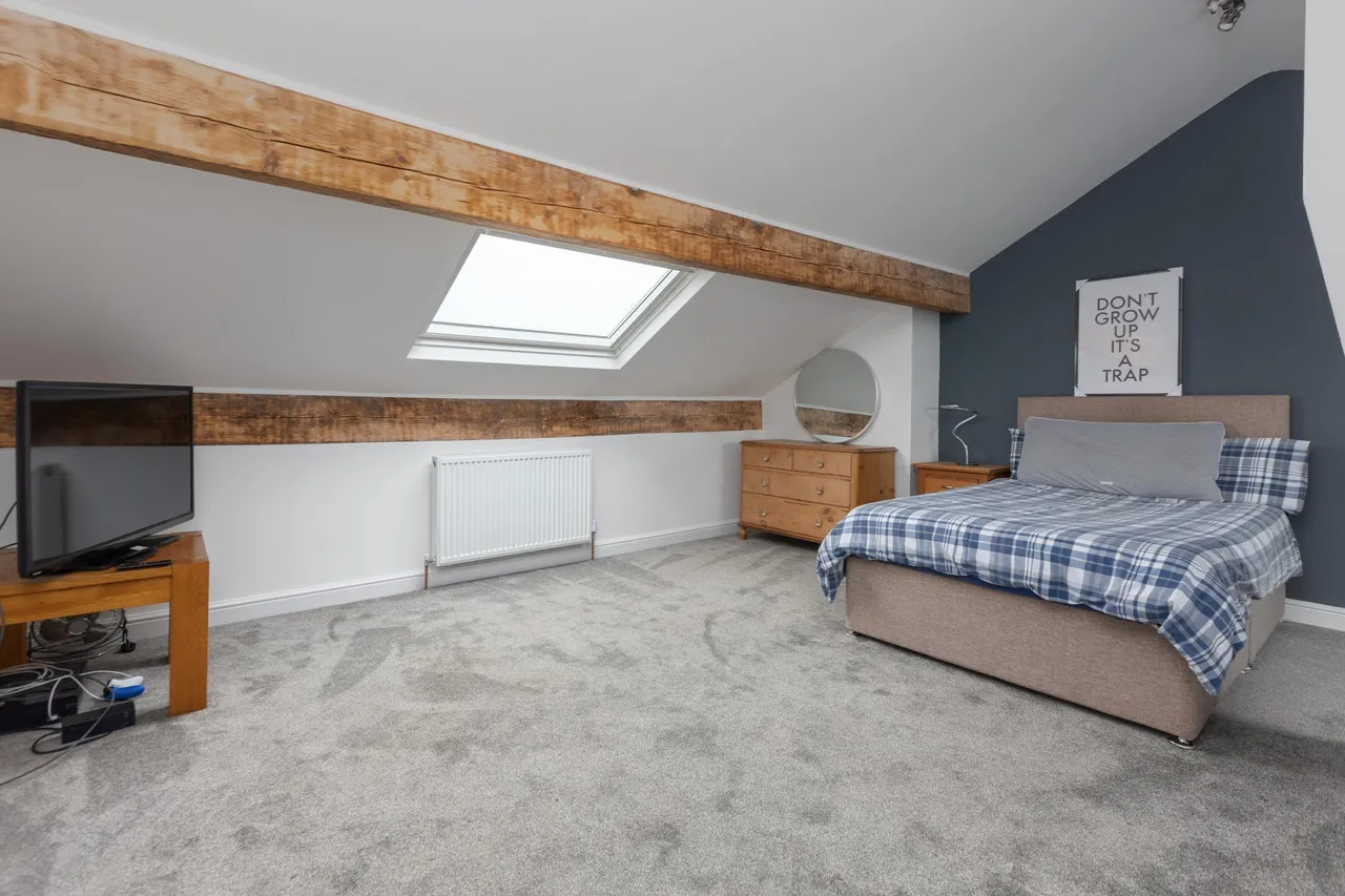 Keighley Road, Colne, BB8, photo 21