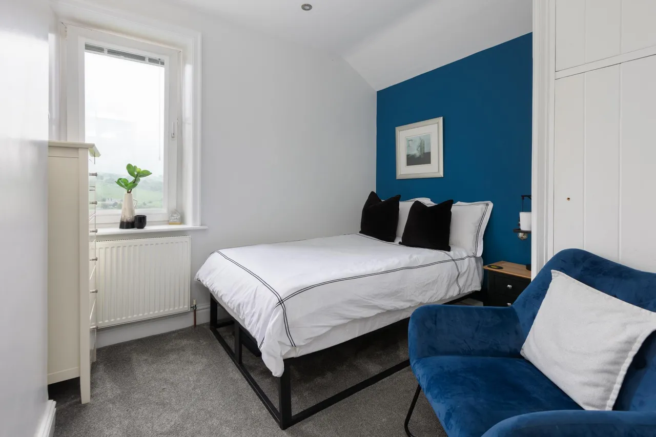 Keighley Road, Colne, BB8, photo 20