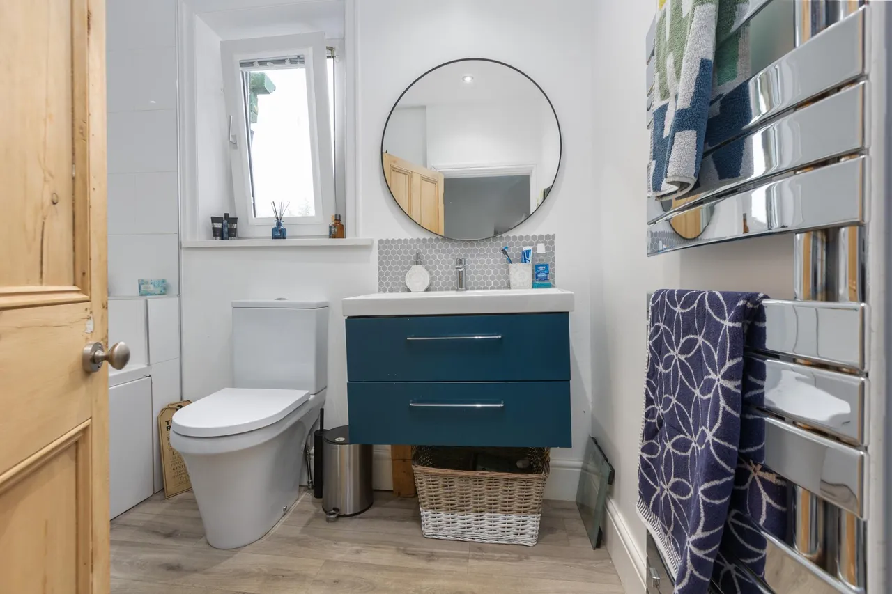Keighley Road, Colne, BB8, photo 16