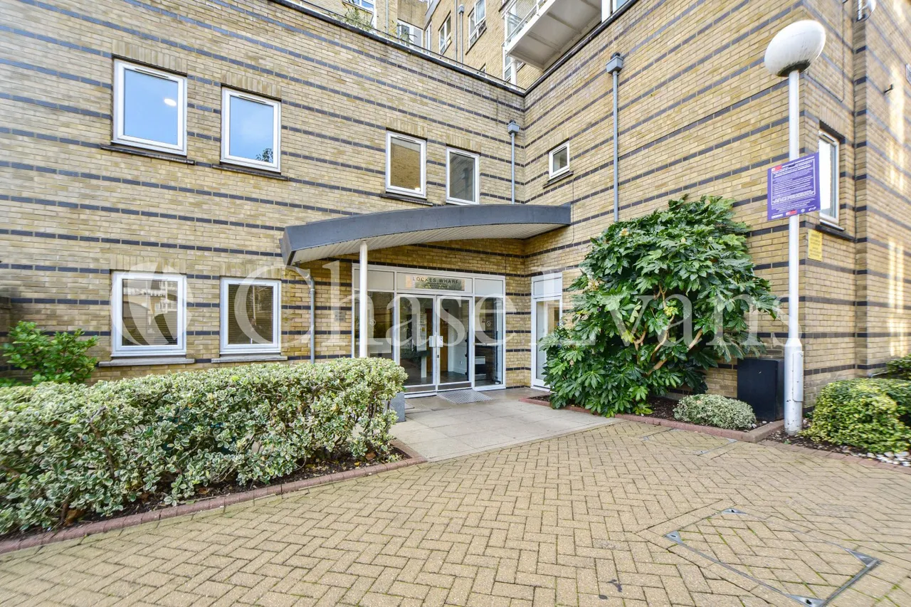 St Davids Square, Isle Of Dogs, E14, photo 15