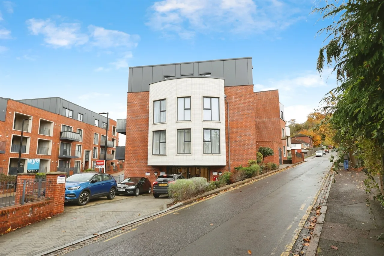 Rutland Street, High Wycombe, HP11, photo 13