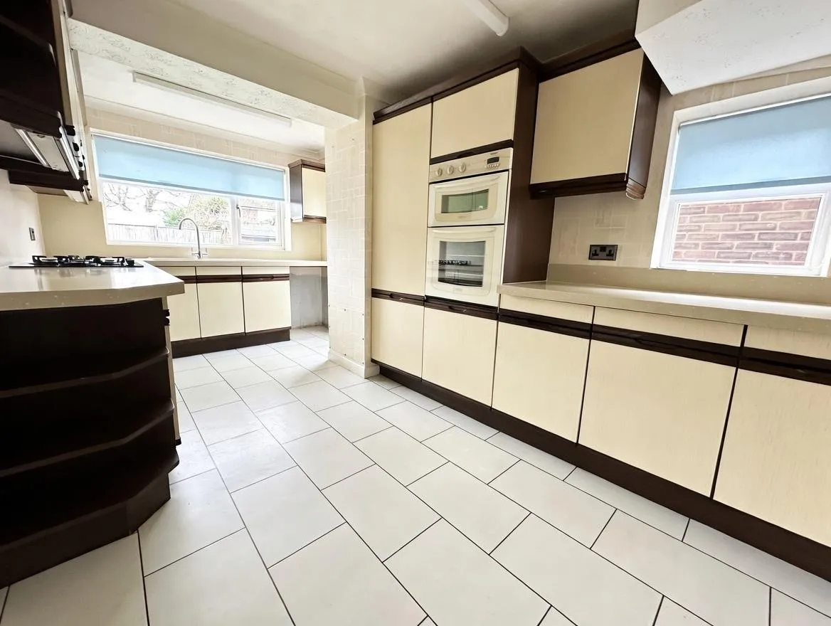Surrenden Road, Staplehurst, photo 5