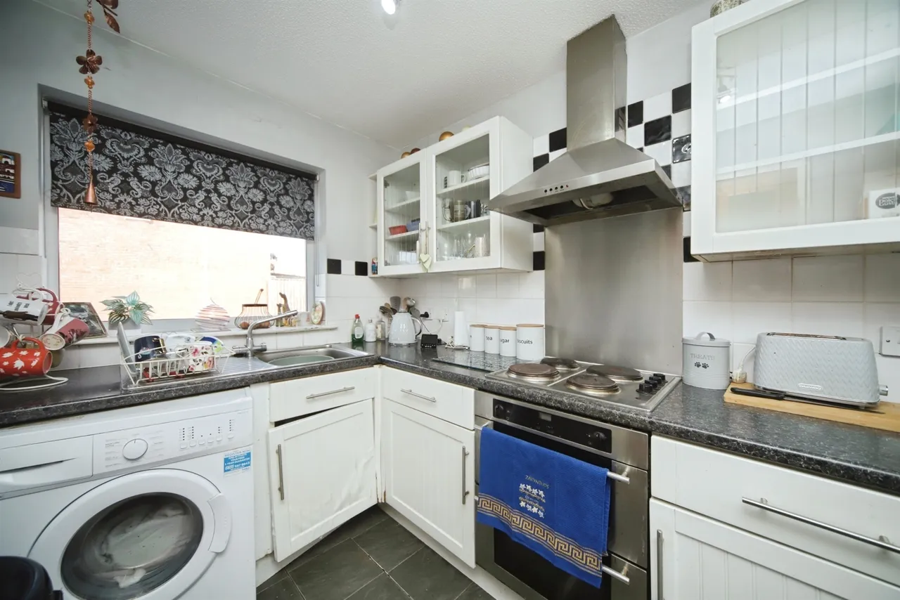 Shelduck Close, Minehead, TA24, photo 5