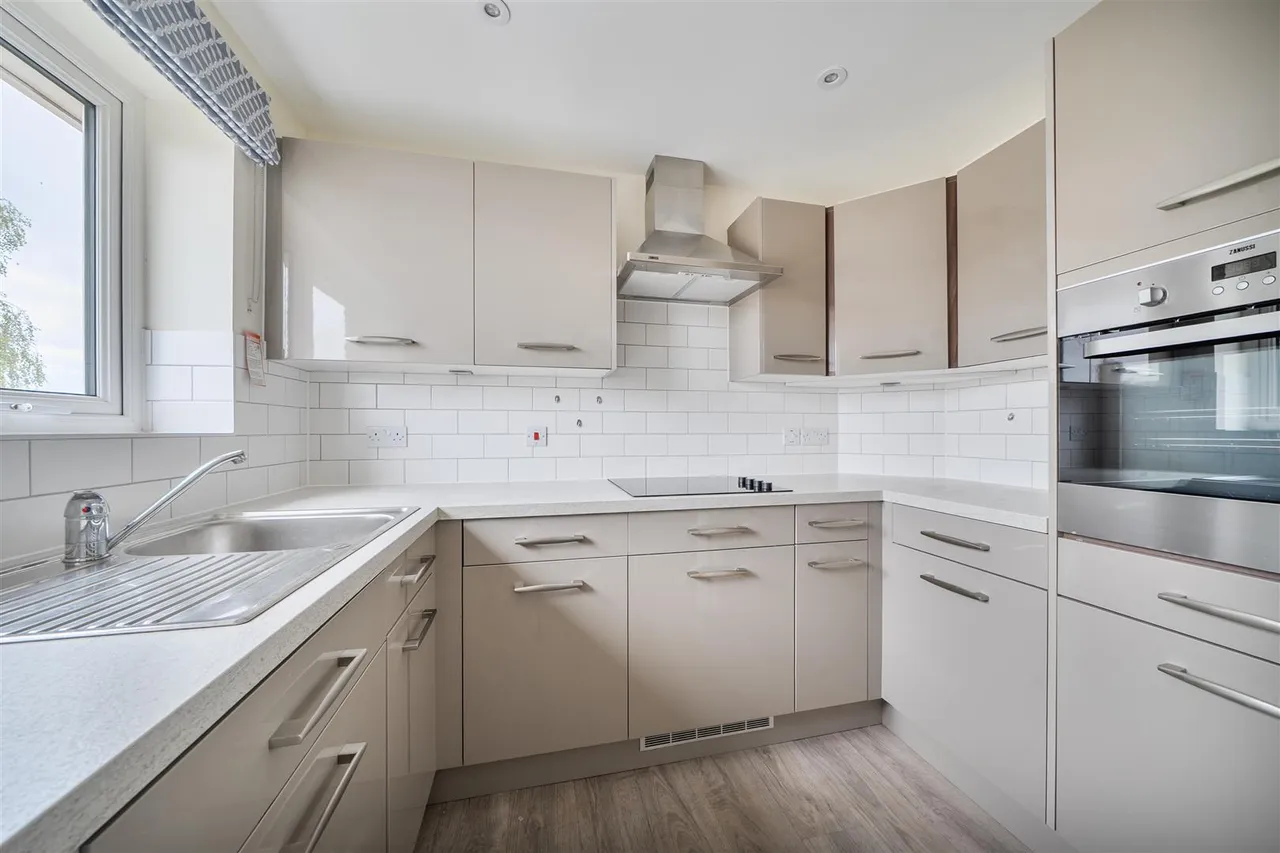 Maywood Crescent, Fishponds, BS16, photo 6