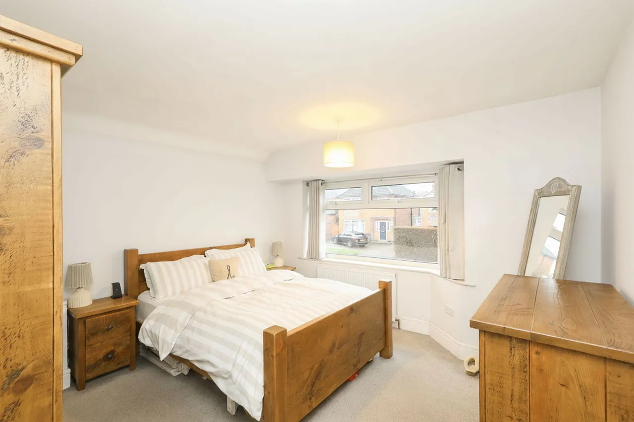 Moorland View Road, Chesterfield, S40, photo 11