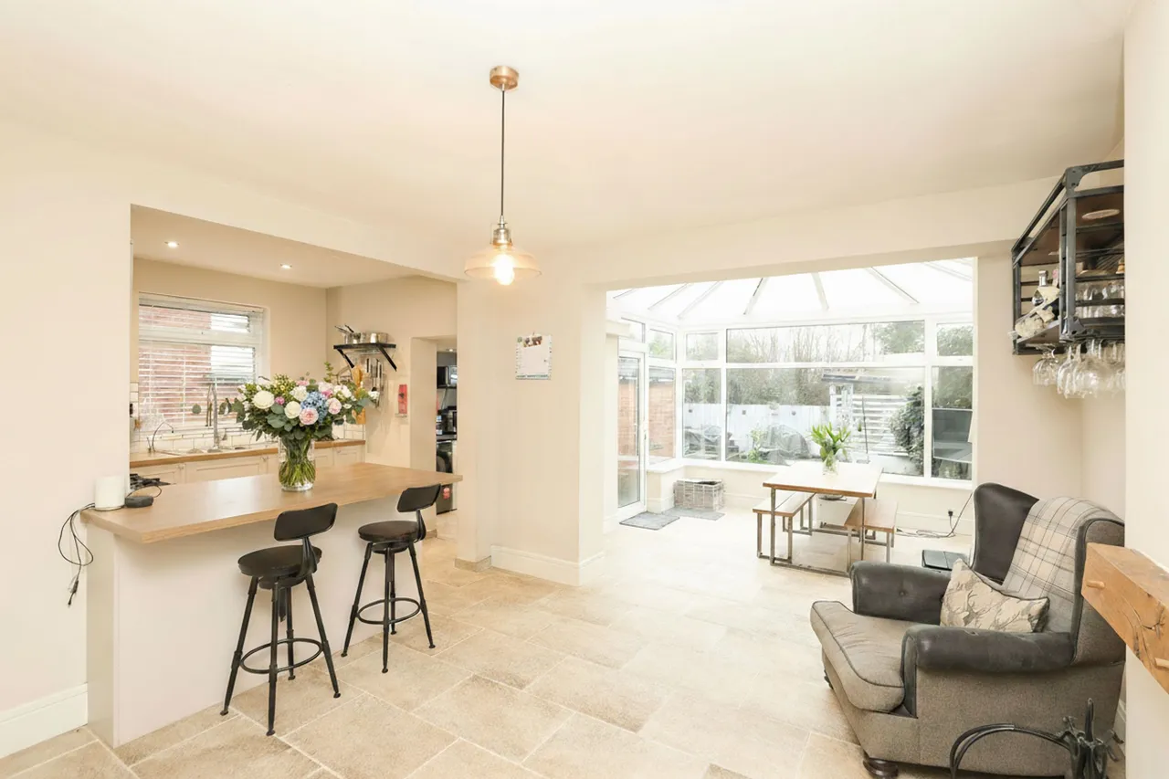 Moorland View Road, Chesterfield, S40, photo 3