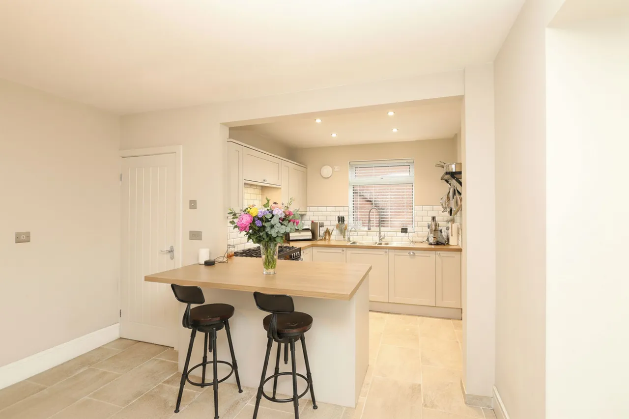 Moorland View Road, Chesterfield, S40, photo 5