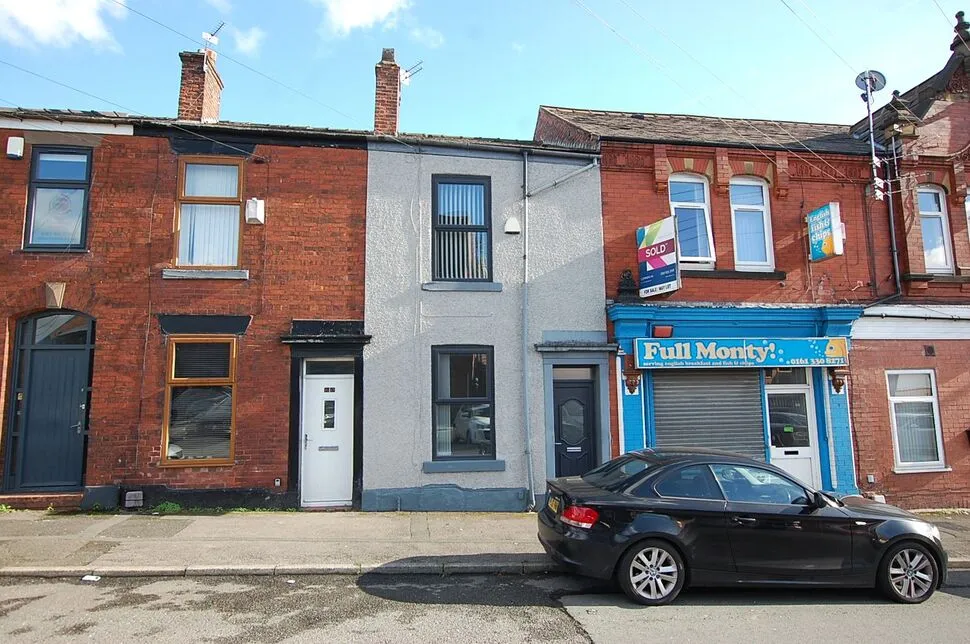 2 bed house to rent, Turner Lane, Ashton-under-Lyne, OL6