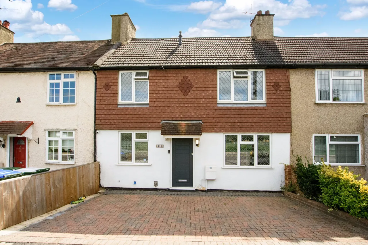 Iron Mill Lane, Dartford, photo 3