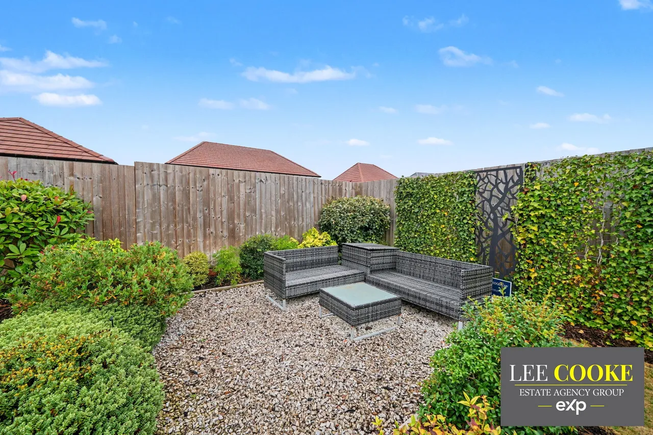 Rose Place, Bicton Heath, SY3, photo 7