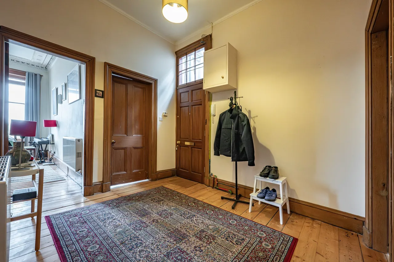 Albert Drive, Pollokshields, G41, photo 8